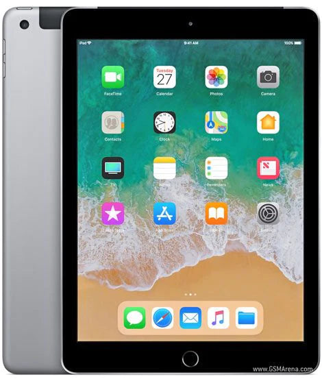 Apple iPad (5th Generation) Wi-Fi, 32GB - Space Gray